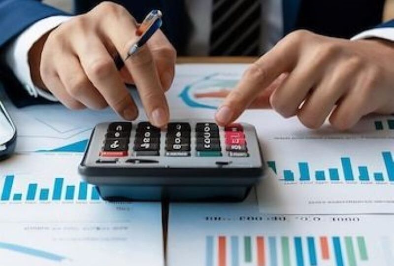 خدمات تمويل المشاريع الحكومية